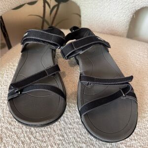 Black Strappy Tevas Waterproof Light Weight Sandals